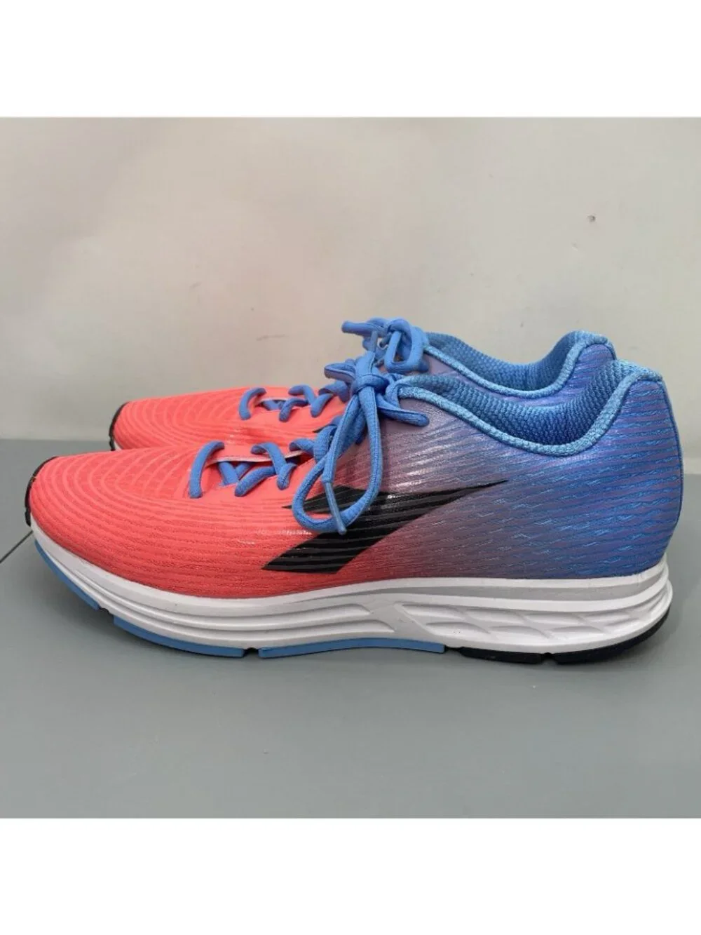 Diadora‎ Action +3 Sneakers Shoes Running Training Athletic Pink Blue Womens 9.5